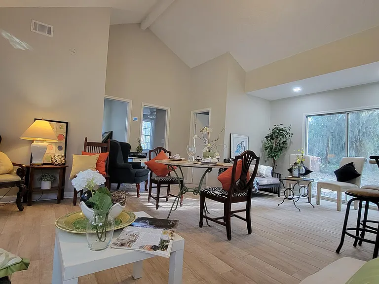 1177 Mohawk St — Photo 26