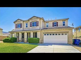 2206 Thorncroft Cir, Palmdale, CA 93551