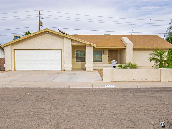 2507 S Edgewood Dr, Yuma, AZ 85364