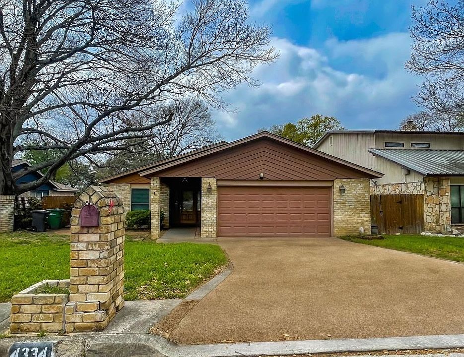1st image of 4334 HOLLOW HILL DR