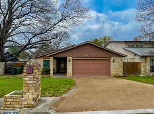 4334 Hollow Hill Dr, San Antonio, TX 78217