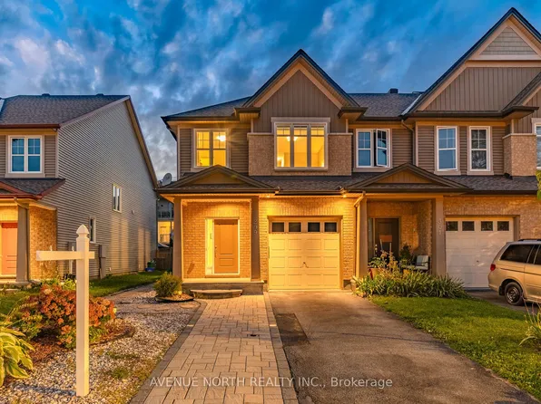 299 Wood Acres Grv, Ottawa, ON K1T 0M5