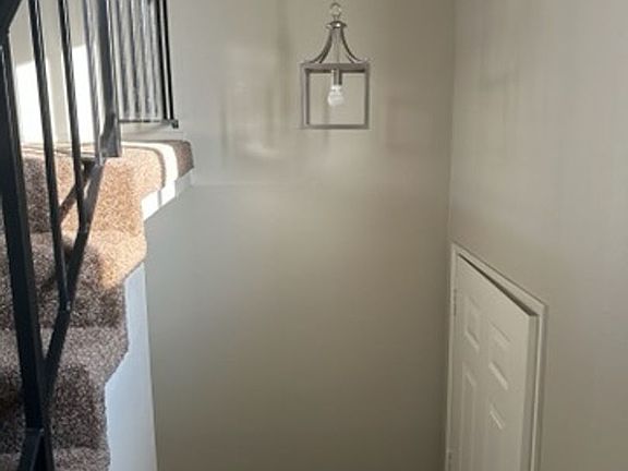 5th image of 3152 Triumph Ln APT 3