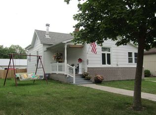421 S 1st St, Decatur, IN 46733