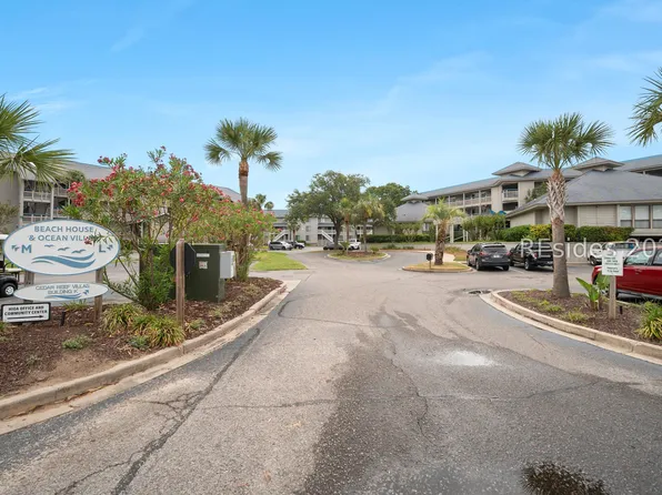 2 Harbor Dr #L305, Saint Helena Island, SC 29920