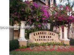 15231 SW 80th St APT 610, Miami, FL 33193