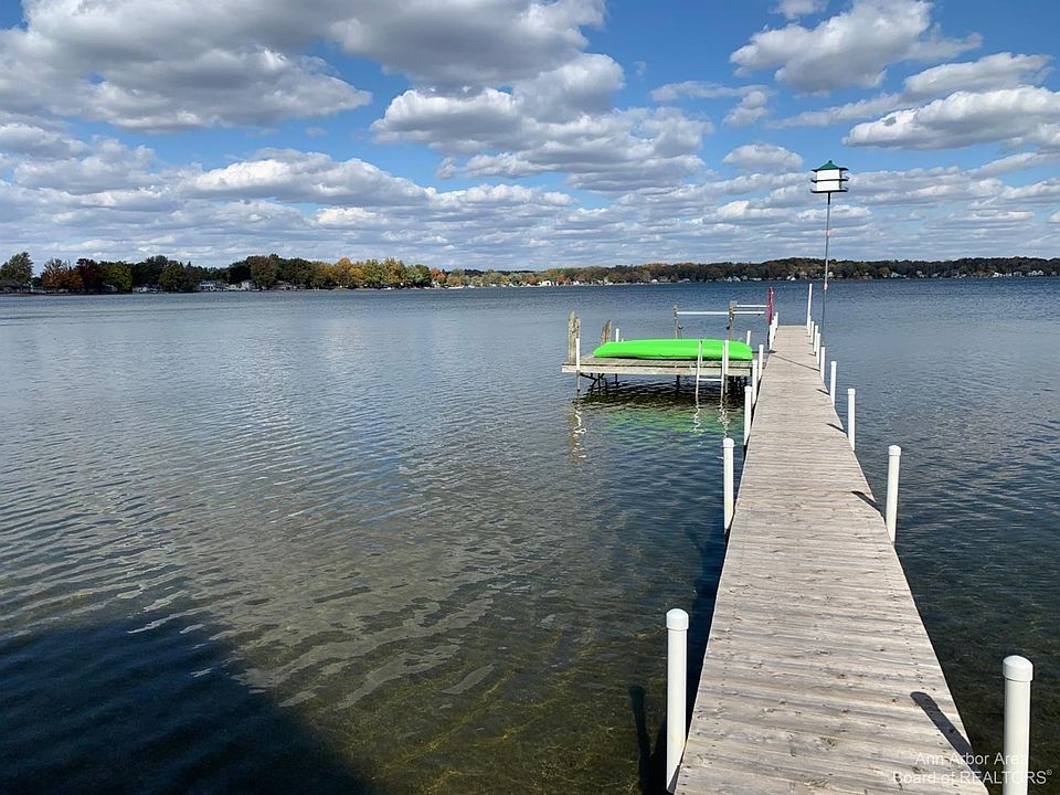 2430 Geneva Hwy, Manitou Beach, MI 49253 Zillow