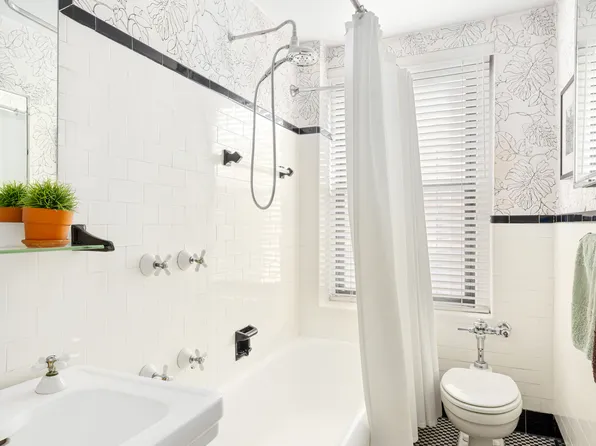 205 East 78th Street 9F image 7 of 8