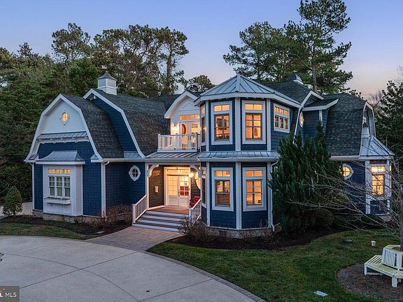 5th image of 12 Rolling Rd