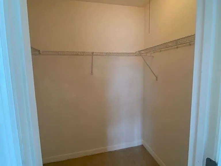 19 Woodston Ln — Photo 17