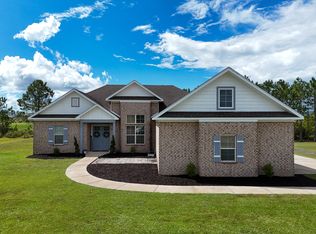 331 Brushed Dunes Cir, Freeport, FL 32439