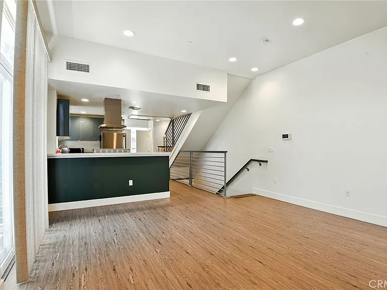 4461 Tujunga Ave #101 — Photo 4