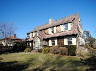 5 Fort St, Fairhaven, MA 02719