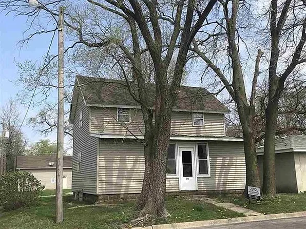245 Koch St, Pekin, IL 61554