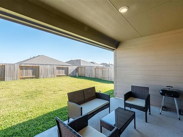 5126 Moravia Ln — Photo 28