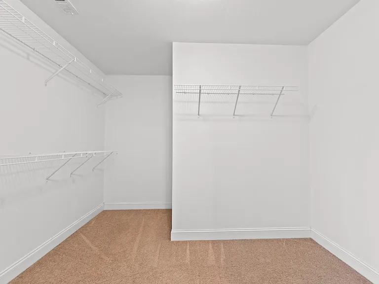 317 Wynberry Ct — Photo 15
