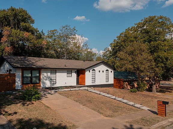 2nd image of 1712 Alleghany Dr