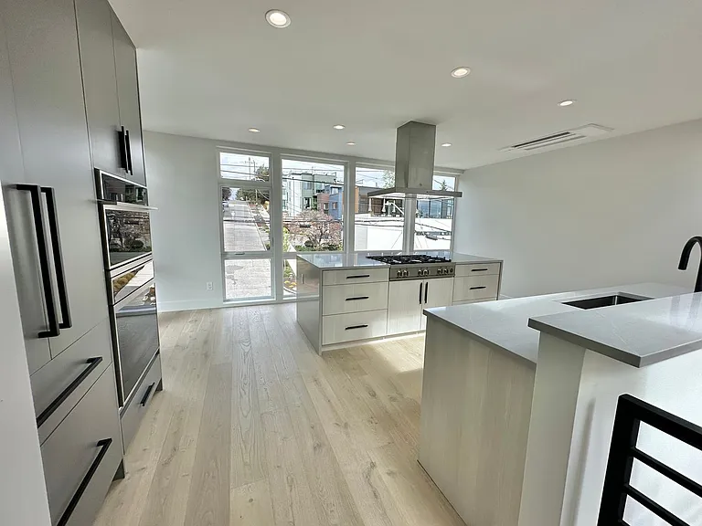 507 Galer St — Photo 18