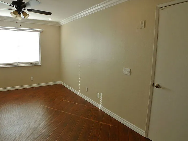 Villa De Adel Apts — Photo 61