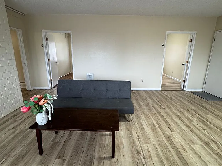 6407 Harvey Dr #B — Photo 14