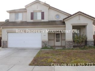 1440 Diamond Oak Way, Manteca, CA