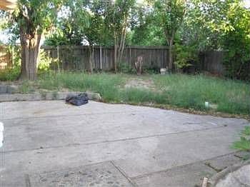 2nd image of 6936 Gumwood Cir