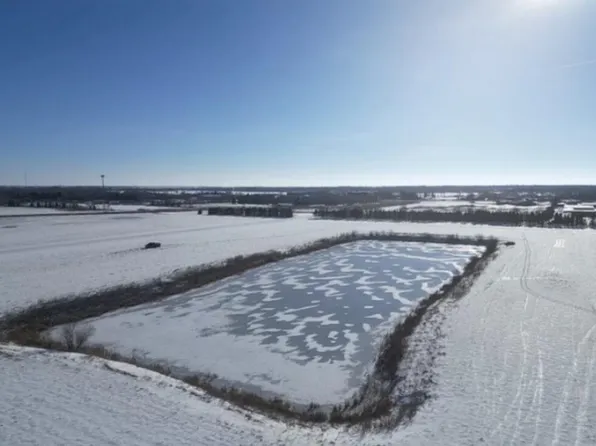 1427 Kettering Dr, Aberdeen, SD 57401