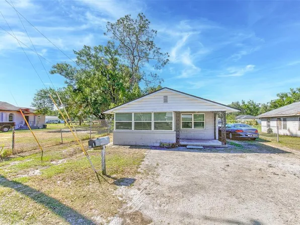 905 Ball St, Plant City, FL 33563