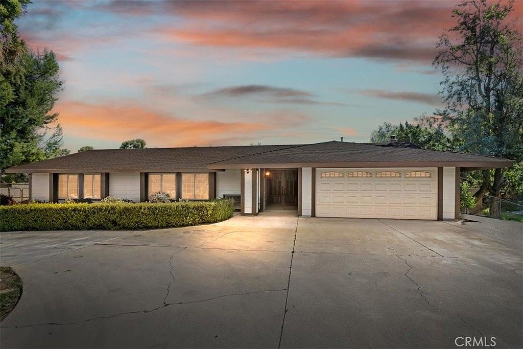 16306 Sally Ln, Riverside, CA 92504 | Zillow