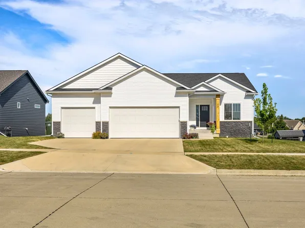 105 Meadowlark Dr, Monroe, IA 50170