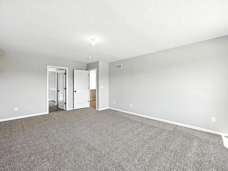 9440 Windsor Curv — Photo 47