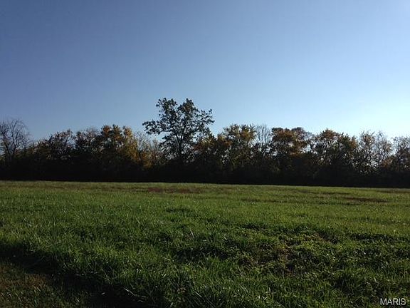 3rd image of 140 Mallard Pointe Blvd