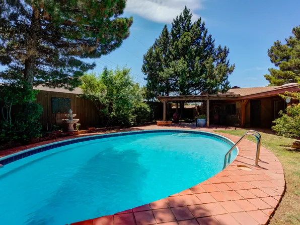 5404 17th Pl, Lubbock, TX 79416