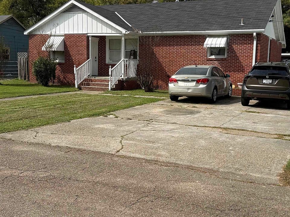 2nd image of 5609 Truman St