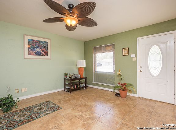 2nd image of 6711 Fellowood St