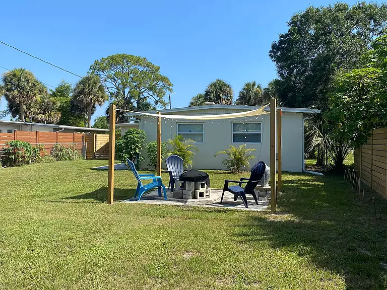 111 Bluff Ter — Photo 27