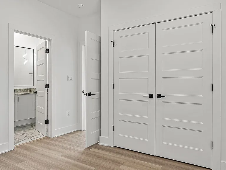 Edge Luxury Townhomes — Photo 40