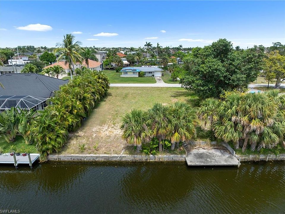 1st image of 5115 Manor CT