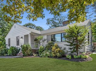 6 Great Pond Rd, Wenham, MA 01984