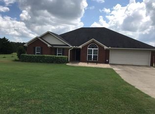 1726 Lee Road 242, Smiths Station, AL 36877