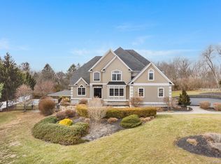 5 Madonna Dr, Lagrangeville, NY 12540