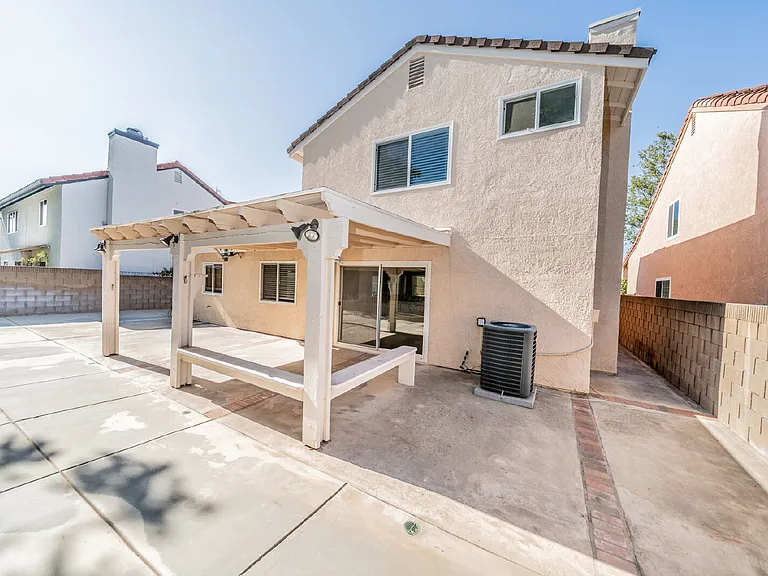 1229 Hibiscus St — Photo 46