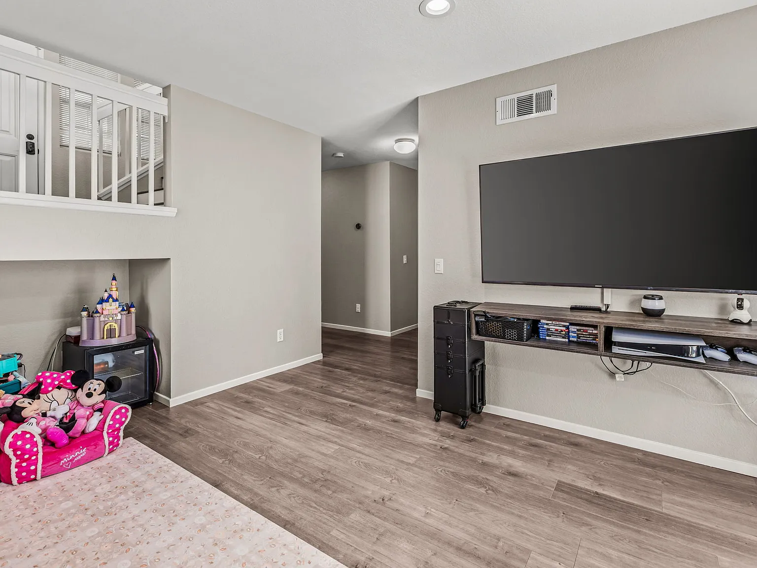 44570 Johnston Drive - 1 — Photo 2
