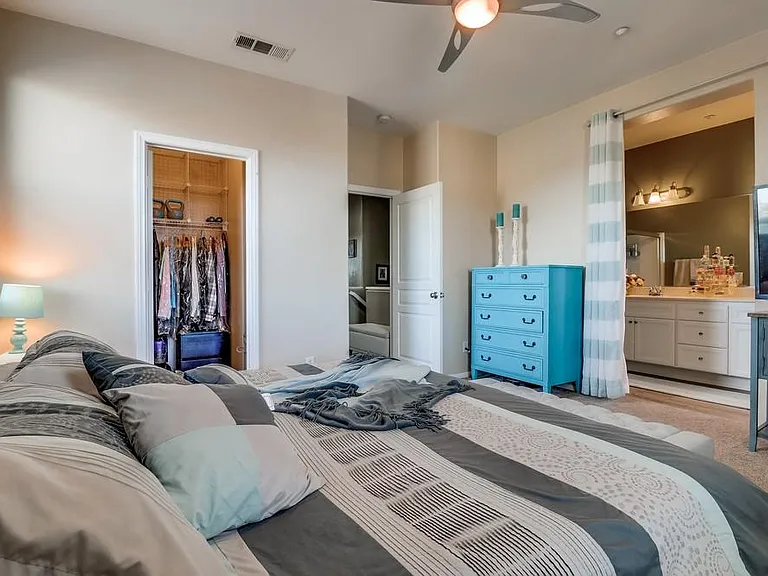 4300 Newton Ave #61 — Photo 21