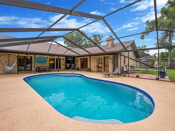 5th image of 2109 Wheeler Oaks Dr