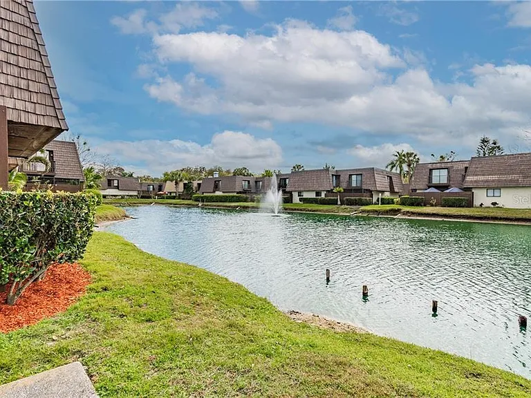 15232 E Pond Woods Dr #15232 — Photo 8