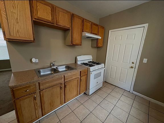 2nd image of 701 W Garfield Blvd #5508-1
