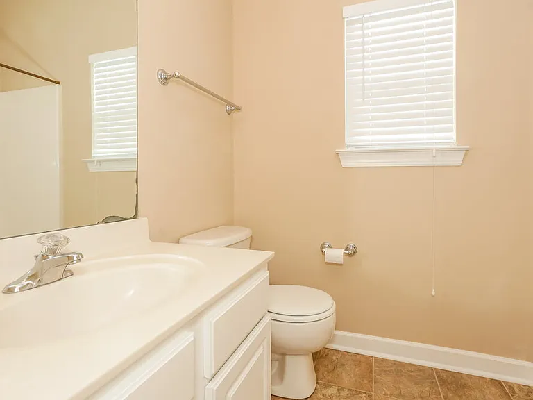 2885 Island Point Dr NW — Photo 11