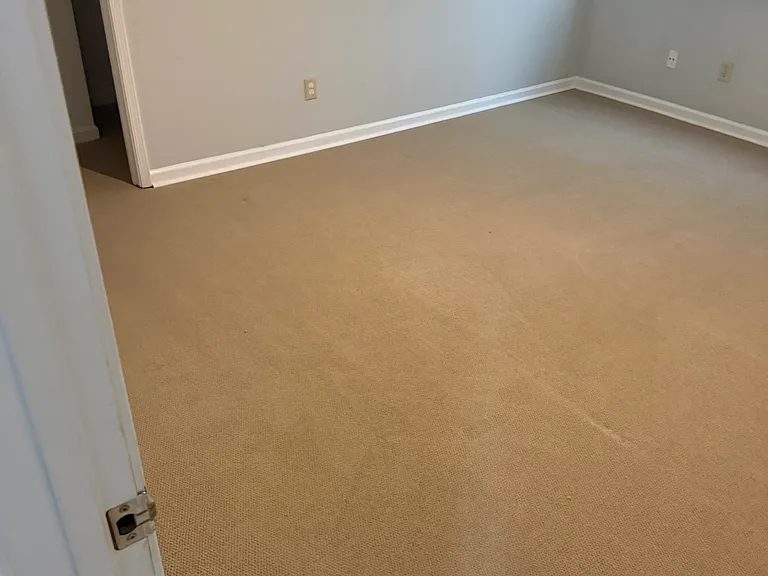 5035 Highland Hills Pkwy — Photo 31