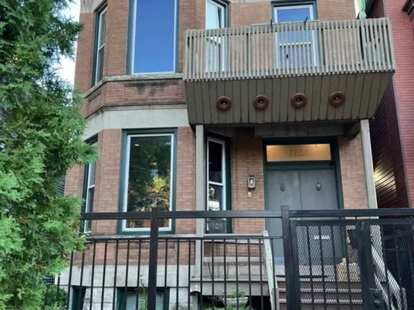 1123 W Addison St, Chicago, IL 60613